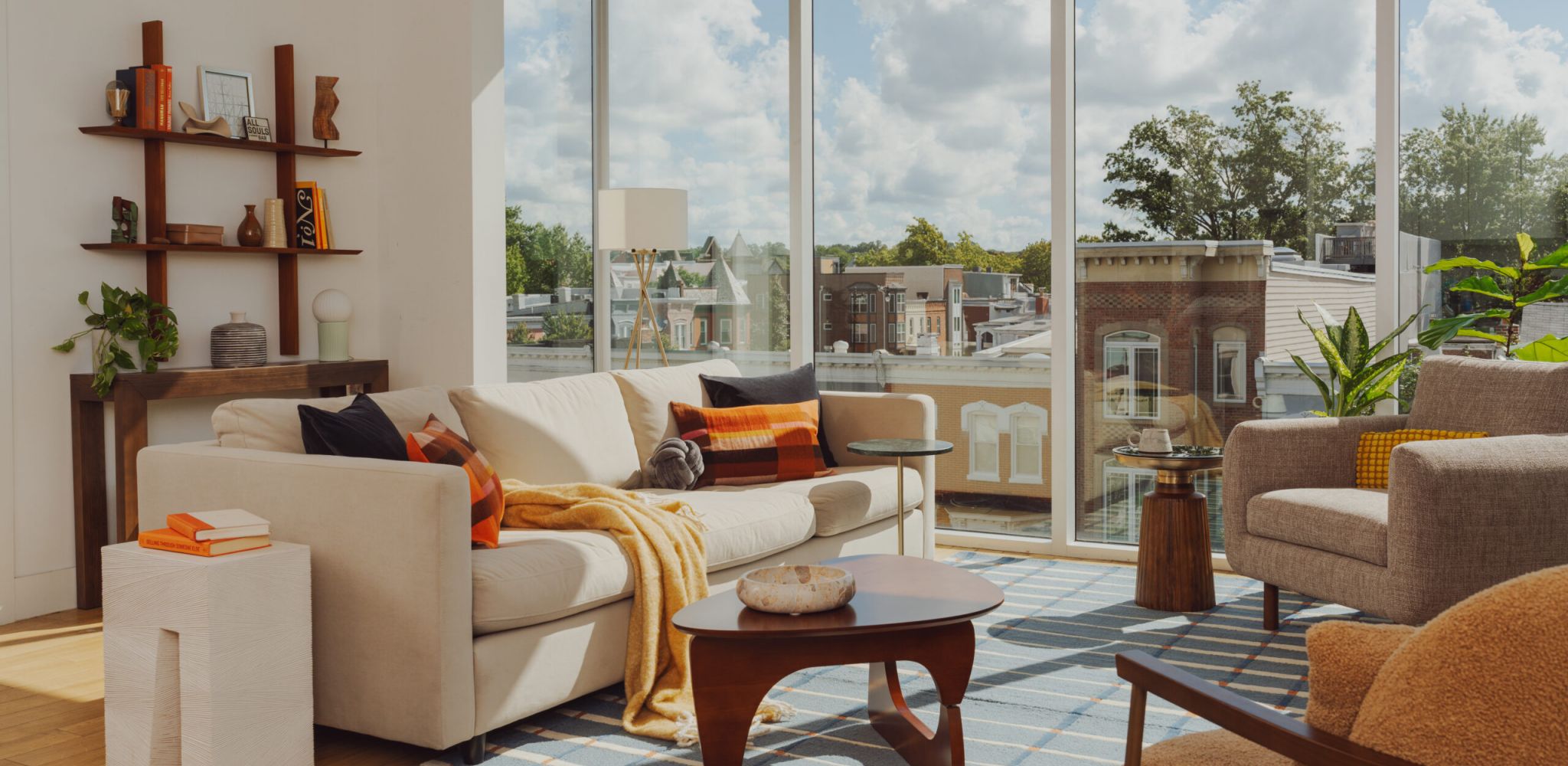 Oslo Co-living apartments in in Washington, D.C. interior kitchen common space, Shaw location