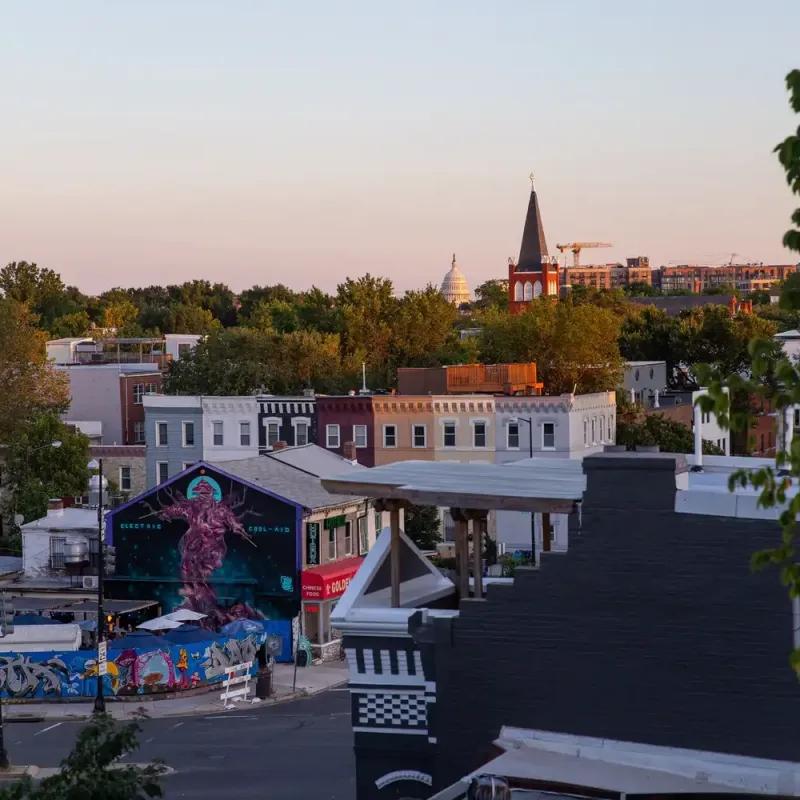 OSLO co-living apartments in Washington, D.C. Shaw rooftop terrace seating area